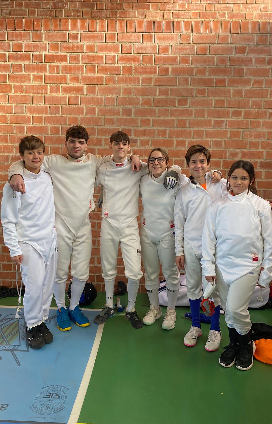 Esgrima - Grupo 6-13 años